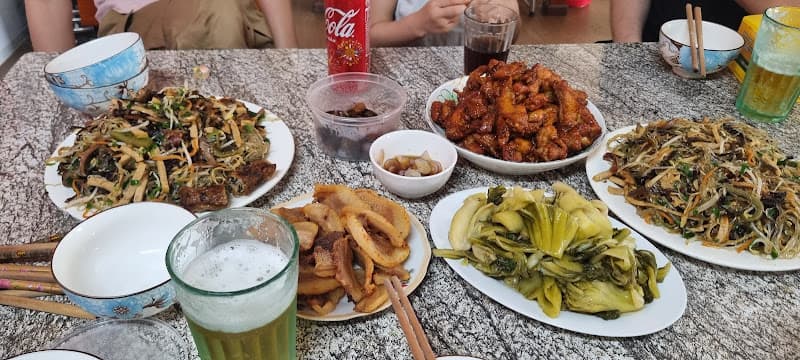 Hình ảnh Bia Hơi Tuynh Oánh - 2