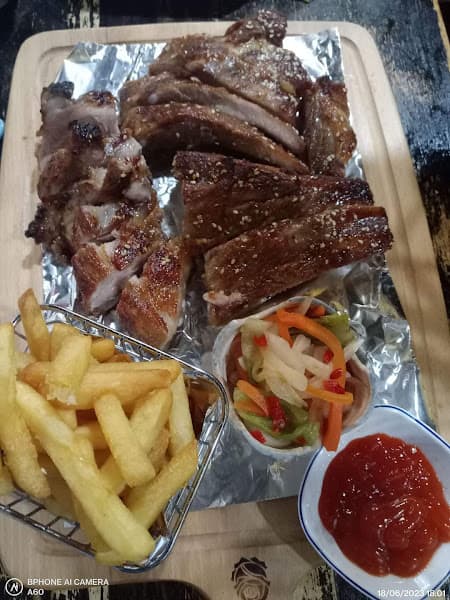 Hình ảnh Oishi Hotpot Restaurant - Nhà hàng nhỏ chuyên các món ăn từ Gà - 5