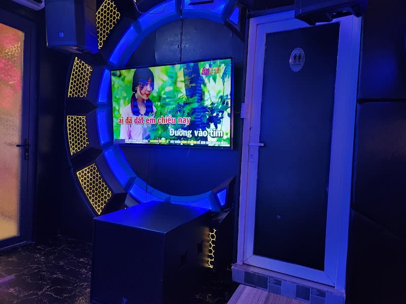 Hình ảnh Karaoke M.I.C 114 Phan Chu Trinh - 4