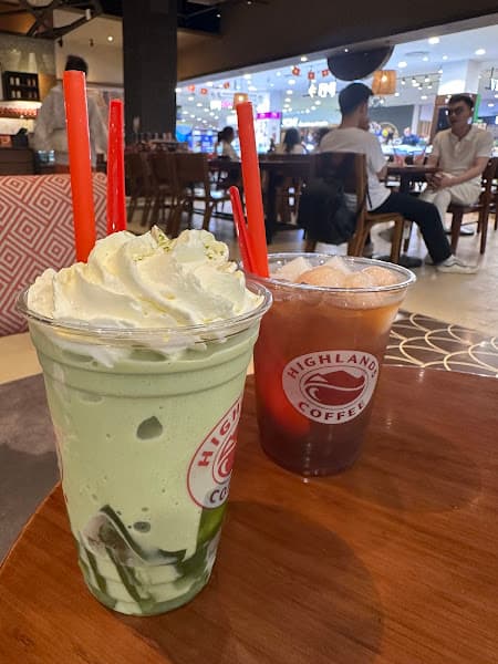 Hình ảnh HIGHLANDS COFFEE Lotte Mart - 3