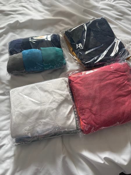 Hình ảnh T&H LAUNDRY, GIẶT SẤY NHANH Q1 - 3