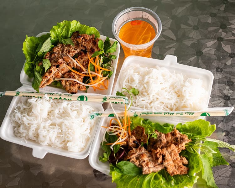 Ảnh bìa BÚN CHẢ HÀ NỘI