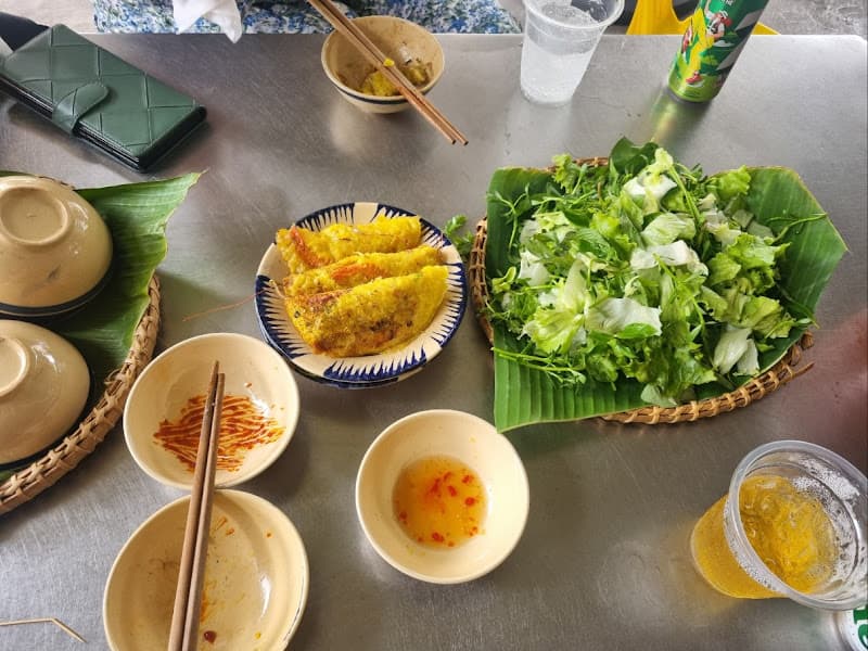 Hình ảnh Bánh Xèo Tôm Mực Cam Lâm - 4