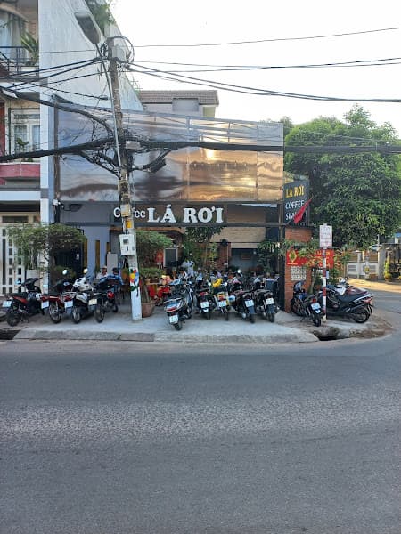 Hình ảnh Coffee Lá Rơi - 2