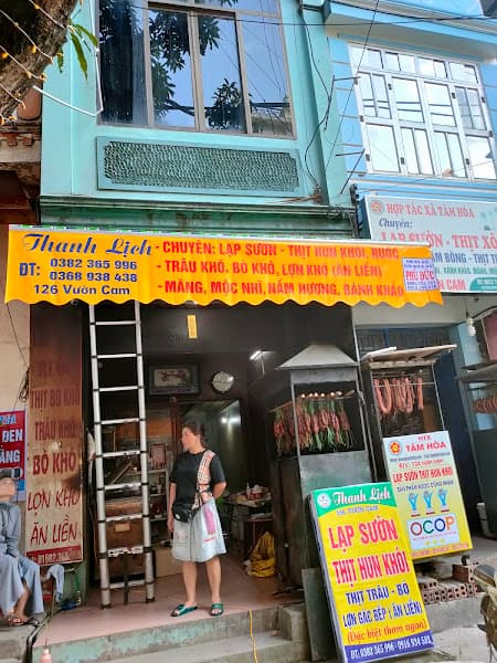 Lạp sườn Thanh Lịch