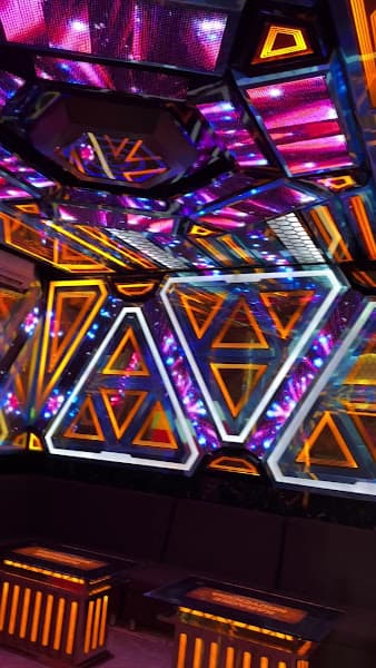 Ảnh bìa Karaoke Nguyễn Gia