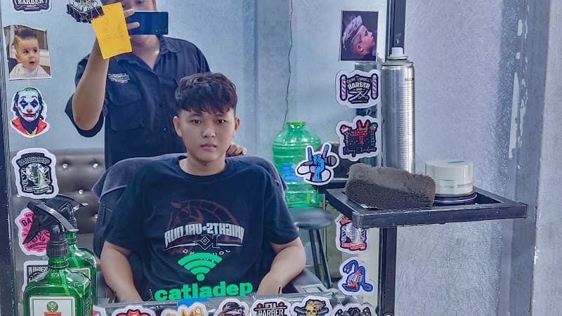 Ảnh bìa KHẮC TAM BABER SHOP