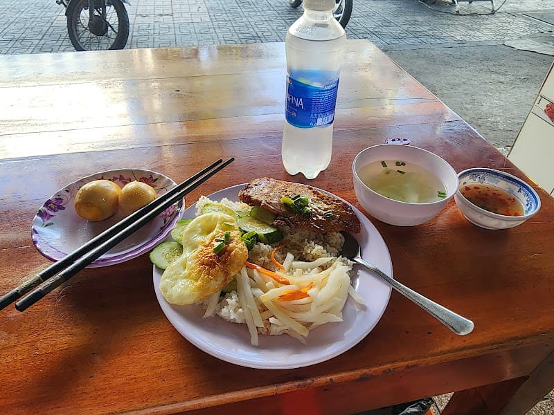 Hình ảnh Quán Cơm Út Cà Mau - 3