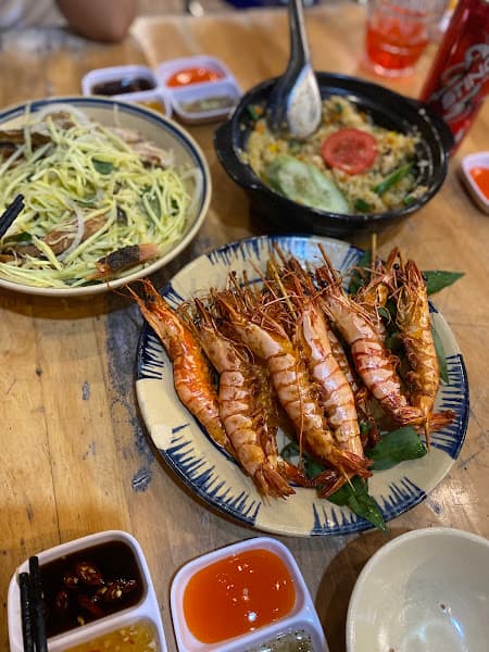 Hình ảnh Quán ăn gia đình PHỐ ĐÊM QUÁN - 3