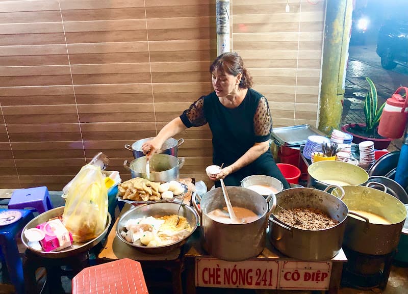 Hình ảnh Chè vỉa hè cô Điệp - 5