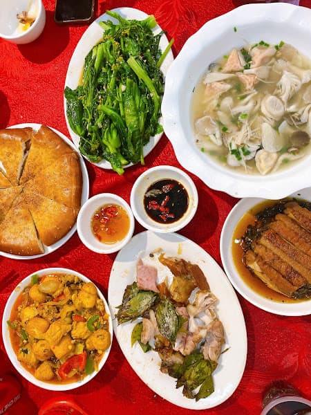 Hình ảnh NHÀ HÀNG HUYỀN ĐỨC - 3