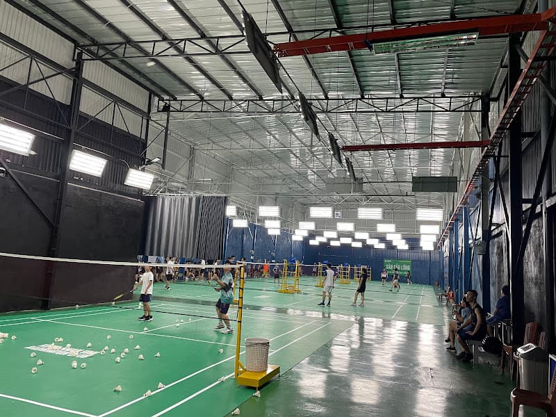 Ảnh bìa KHOA NHÂN VĂN Badminton Club