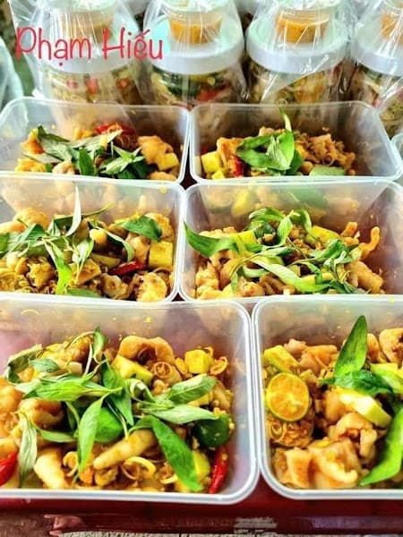 Hình ảnh Chân gà sốt thái Phạm Hiếu - 2