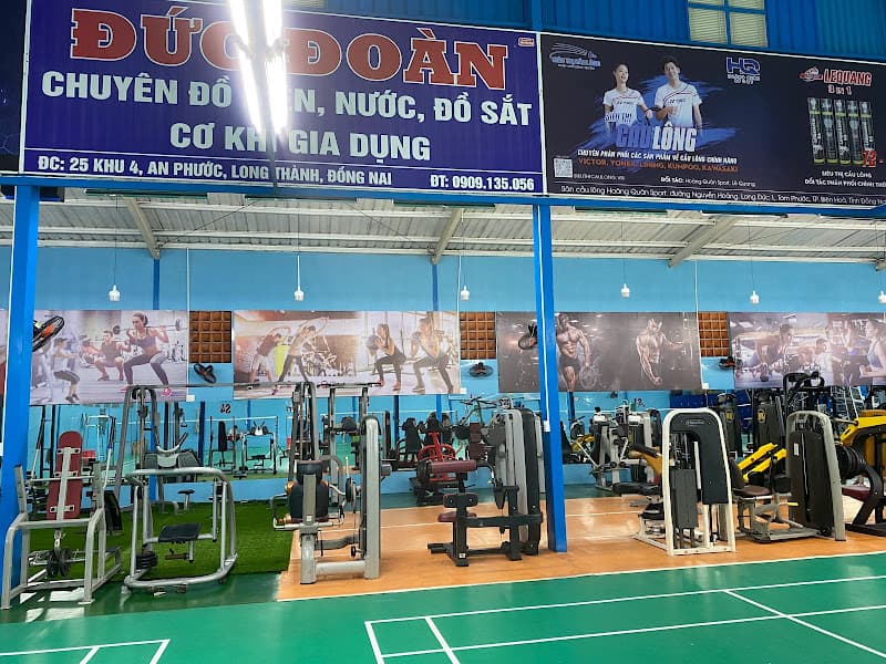 Hình ảnh HOÀNG QUÂN SPORT (sân cầu lông, phòng gym và shop thể thao) - 6