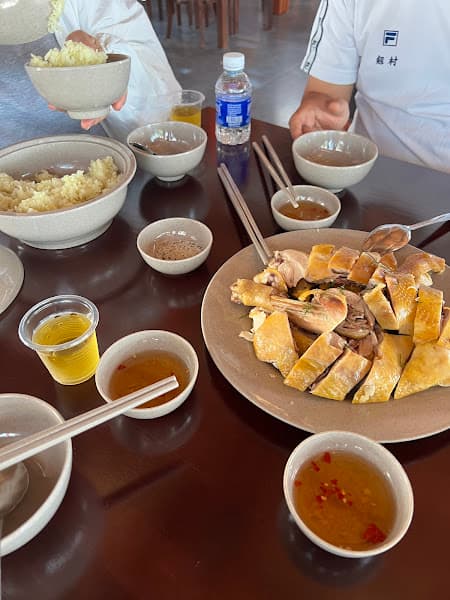 Hình ảnh Trạm Dừng Chân-Cơm Gà Châu Anh - 4