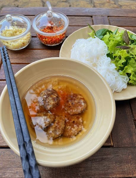 Ảnh bìa BÚN CHẢ VIỆT NAM