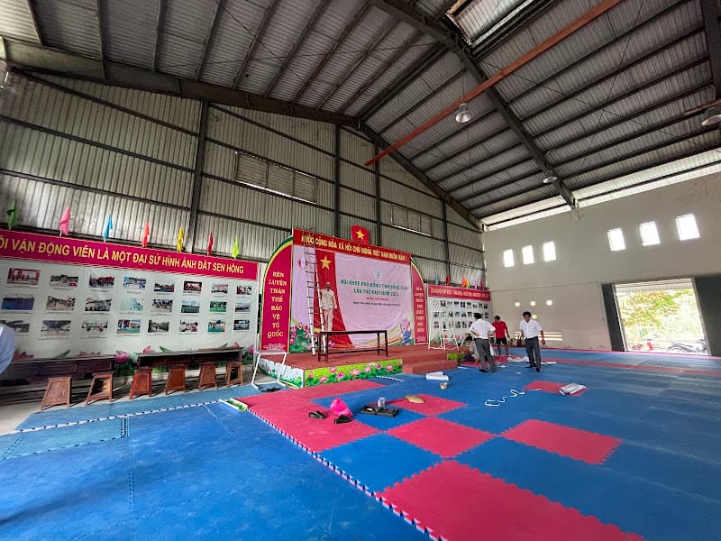 Ảnh bìa Trung Tâm Thể Dục Thể Thao Huyện