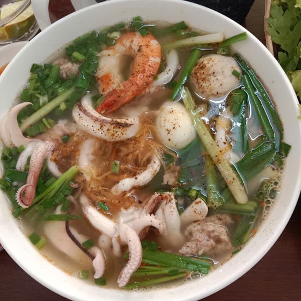 Hình ảnh Hủ tiếu tôm mực thanh nhã 2 - 4