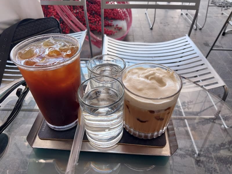 Hình ảnh The Dreamers Coffee - 3