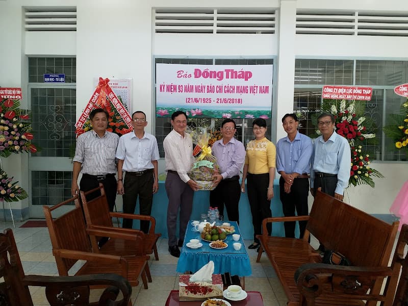 Hình ảnh Báo Đồng Tháp - 4