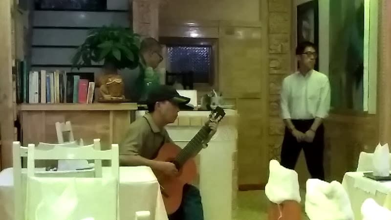 Hình ảnh Artist Alley restaurant - 4