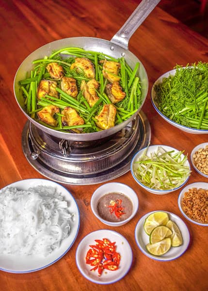 Hình ảnh Chả Cả Lã Vọng - Thăng Long Sài Gòn | Nhà Hàng Chả Cá Ngon Quận 9 | Ẩm Thực Hà Nội Quận 9 - 4