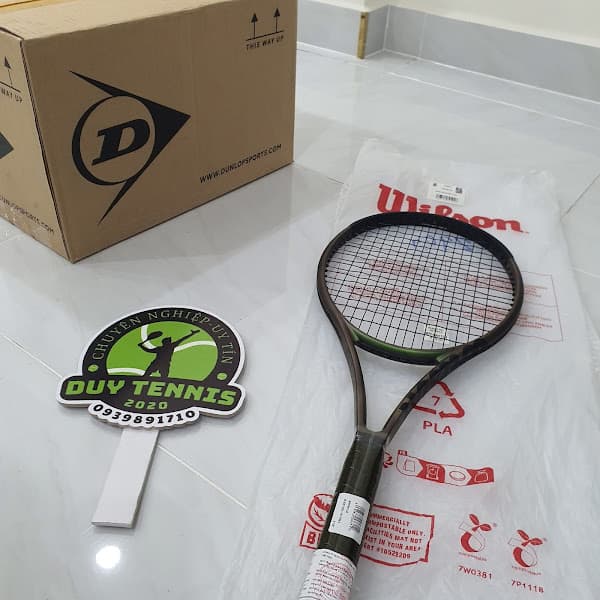 DUY Tennis Shop