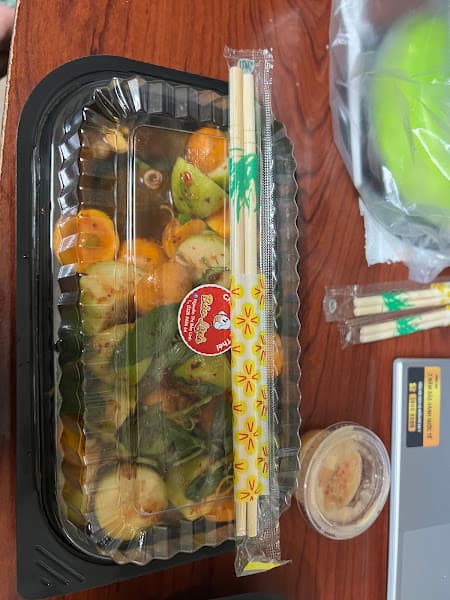 Hình ảnh Chân Gà Sốt Thái - Trà Trái Cây - Food & Tea TRẠM 99 - 4
