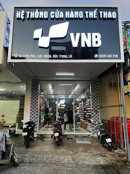 Ảnh bìa VNB Sports - Hệ thống cửa hàng cầu lông, tennis, pickleball