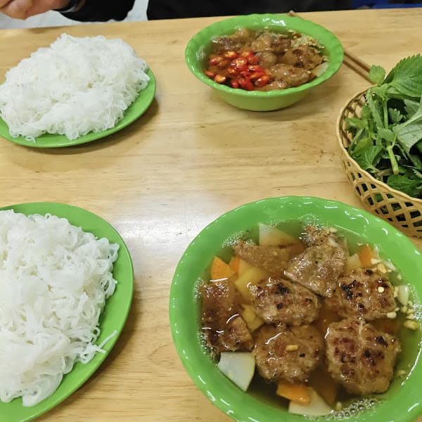 Hình ảnh Bánh cuốn bún chả gà tần 6 hạ yên quyết - 4