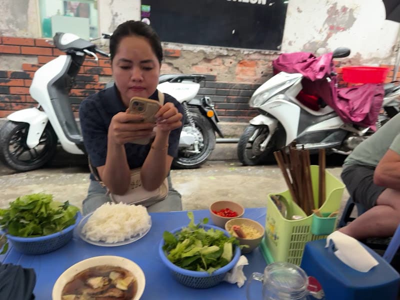 Hình ảnh Bún chả 22 ngõ Huyện - 3