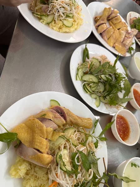Hình ảnh Cơm gà Tuyết Nhung - 3