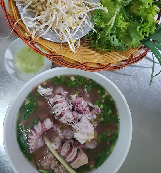 Hình ảnh Hủ tiếu mực cà mau - 4