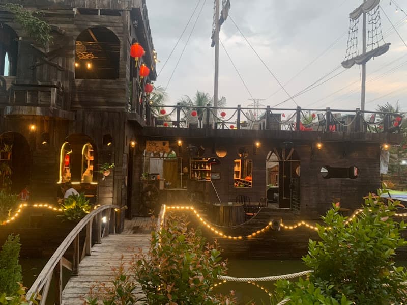 Hình ảnh Cà Phê Cướp Biển - 7