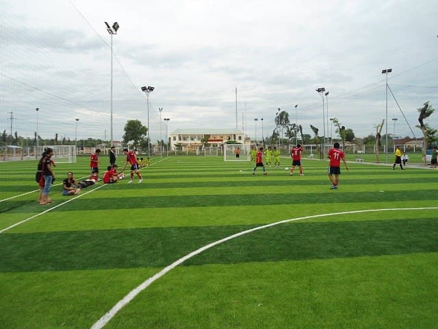 Hình ảnh SÂN BÓNG ĐÁ & TENNIS NGUYÊN KHANH - 2