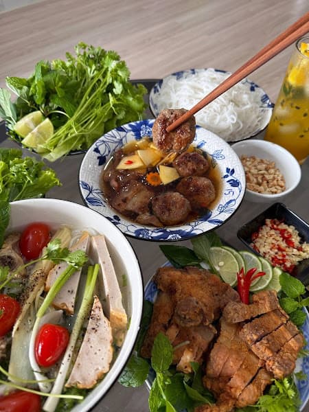 Hình ảnh BÚN CHẢ HÀ NỘI BÀ DÌ - 3
