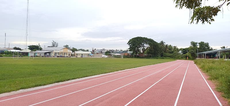 Ảnh bìa Sân Vận Động Mỏ Cày