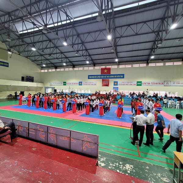Hình ảnh Sân vận động Vĩnh Long - 3