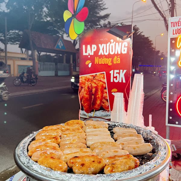 Hình ảnh Lạp Xưởng Nướng Đá - 3