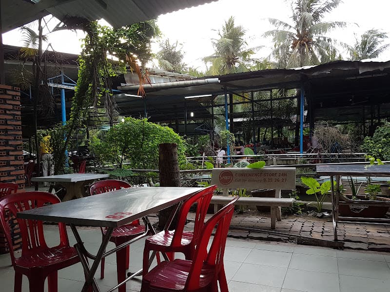 Ảnh bìa Quán gà nướng Bảy Đực