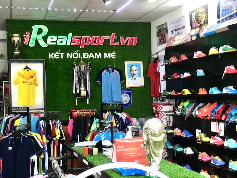 Hình ảnh CỬA HÀNG THỂ THAO IREAL SPORT - 5