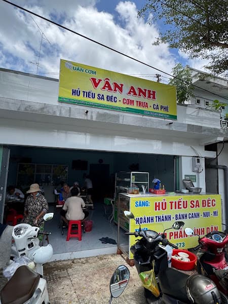 HỦ TIẾU SA ĐÉC CƠM TRƯA VÂN ANH