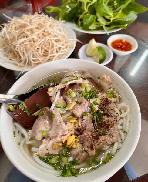 Hình ảnh Bánh Canh Năm Dung III (Hoàng-Mười) - 3