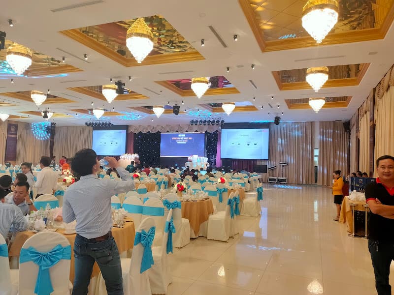 Hình ảnh Khu liên hợp thể thao huyện Đức Trọng - 4