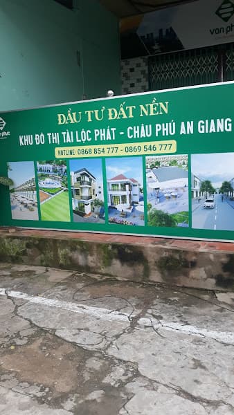Hình ảnh Cơm chiên gà xối mỡ - 2