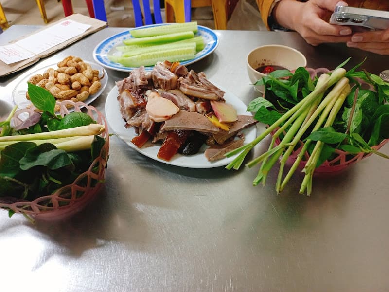 Hình ảnh Quán Thịt Chó Ất Ngân - 3