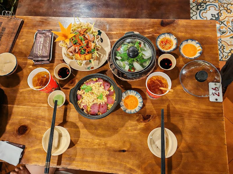 Hình ảnh Bếp Nhà Ngoại - 2