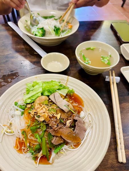 Hình ảnh Hủ tiếu Sa Đéc & Bánh tằm - DÌ NĂM SA ĐÉC - 166 Bùi Thị Xuân, Quận 1 - 2