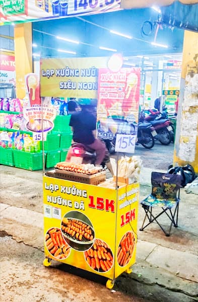 Hình ảnh LẠP XƯỞNG NƯỚNG ĐÁ SIÊU THƠM NGON - 3