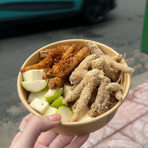 Hình ảnh CHA GẦN - Chân gà sốt thái - 4